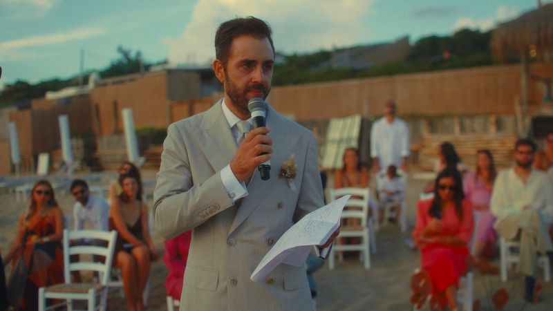 A speech by the sea